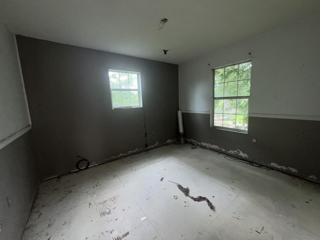 2007 Queen Ave, Nederland, TX 77627 - view of spare room