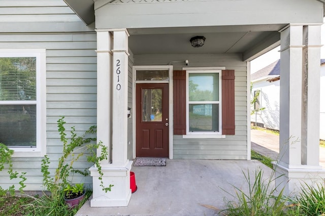 view of property entrance