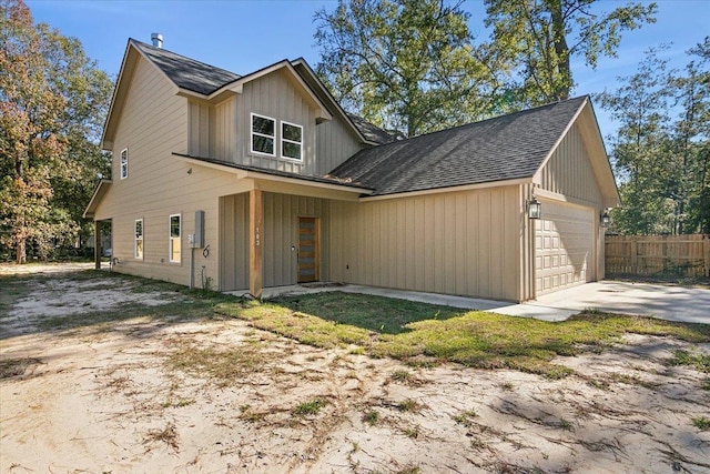 view of front of house with a garage