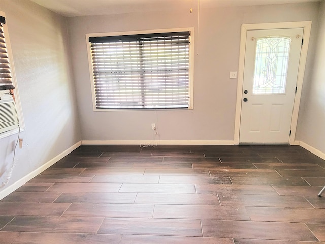 2210 Nora St, Beaumont, TX 77705 - entrance foyer featuring wood tiled floors and baseboards