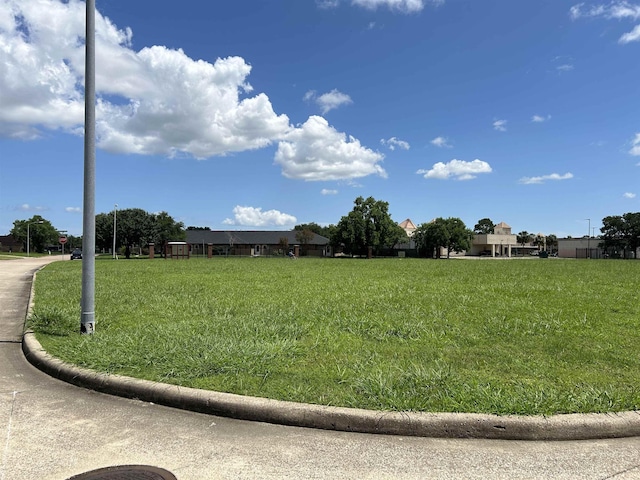 Listing photo 2 for LOT7 Honeywood Ct, Port Arthur TX 77642