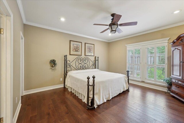 11 Regency Pl, Orange, TX 77630 - view of yard featuring fence
