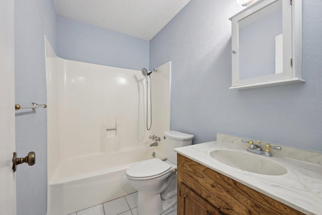 652 Birchwood Dr, Port Neches, TX 77651 - full bath with vanity, washtub / shower combination, a textured ceiling, and tile patterned flooring