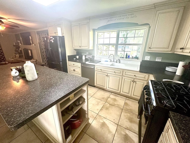 kitchen with gas stove, ceiling fan, light tile patterned floors, dishwasher, and fridge