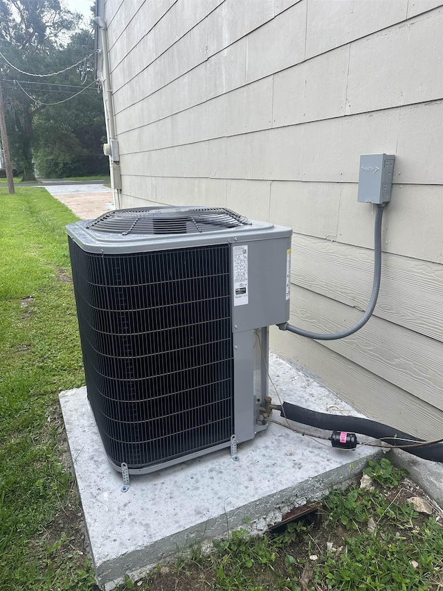 127 Hilldale Dr, Nederland, TX 77627 - exterior view of central AC unit