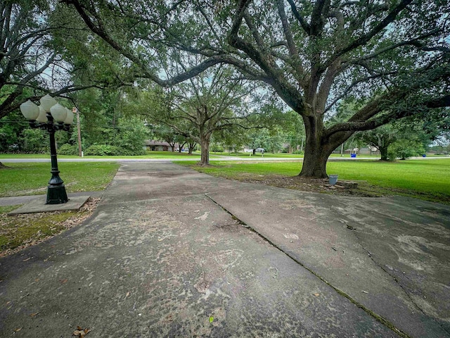 3640 Whippoorwill St, Orange, TX 77630 - view of road