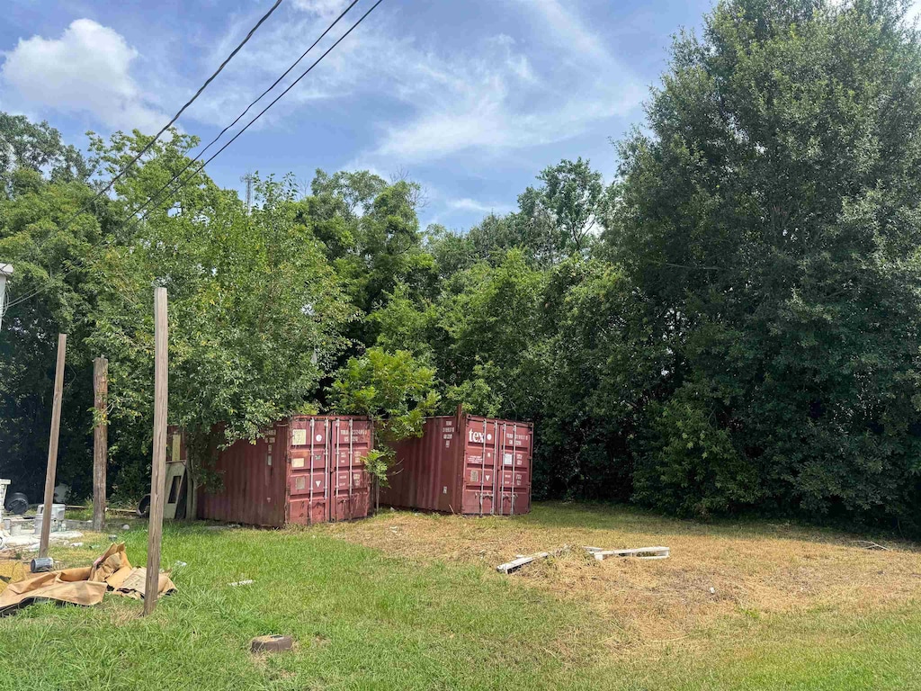 295 S 13th St, Beaumont, TX 77702 - photo 1