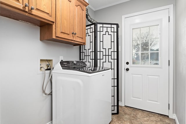 washroom with cabinets, washer / dryer, crown molding, and light tile patterned flooring