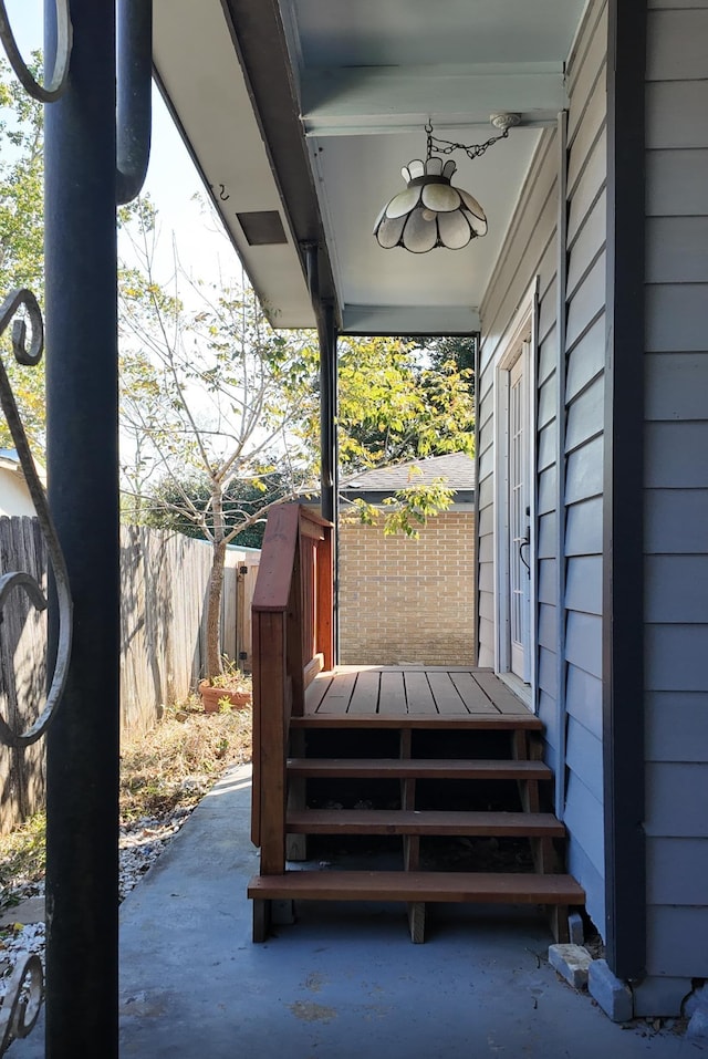 view of patio featuring ceiling fan