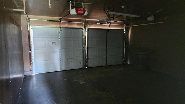 340 Maxwell Dr, Beaumont, TX 77707 - garage featuring a garage door opener