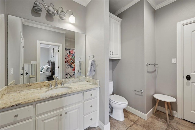 970 Hibiscus Cir, Beaumont, TX 77706 - full bath with ornamental molding and vanity