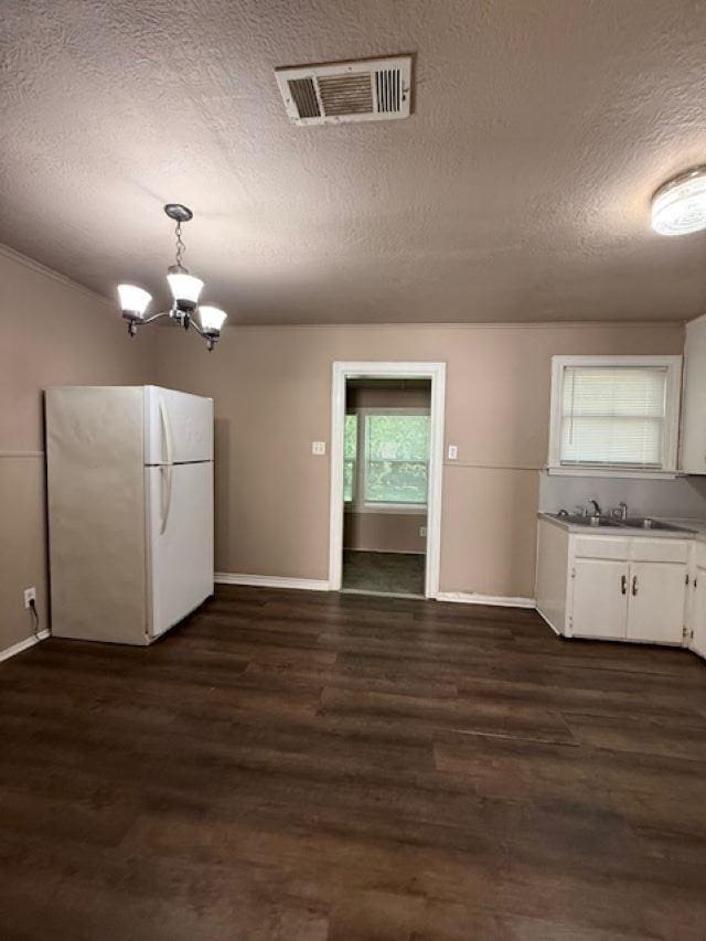 6416 32nd St, Groves, TX 77619 - photo 10