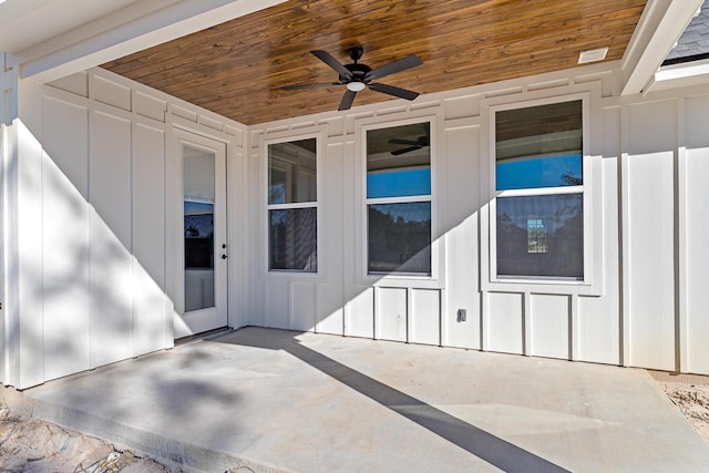 view of patio / terrace featuring ceiling fan