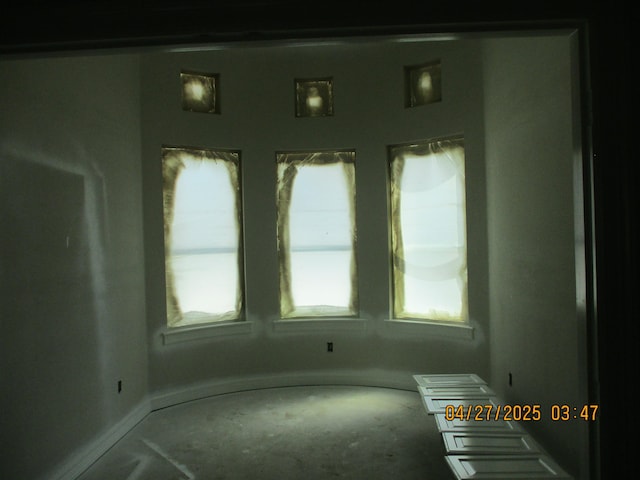 9250 Bellflower St, Beaumont, TX 77713 - interior space