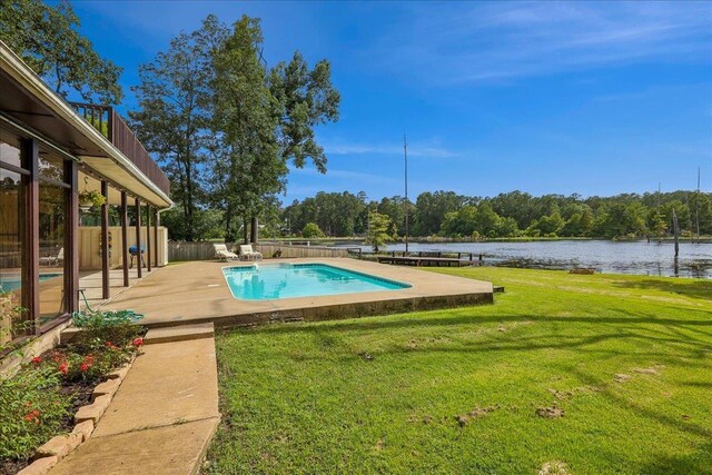 607 Cypress Bend Dr, Village Mills, TX 77663 - photo 4
