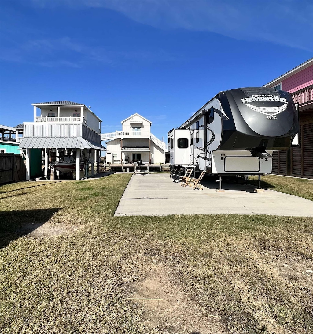 1129 Chapmans Pt, Crystal Beach, TX 77650 - photo 1