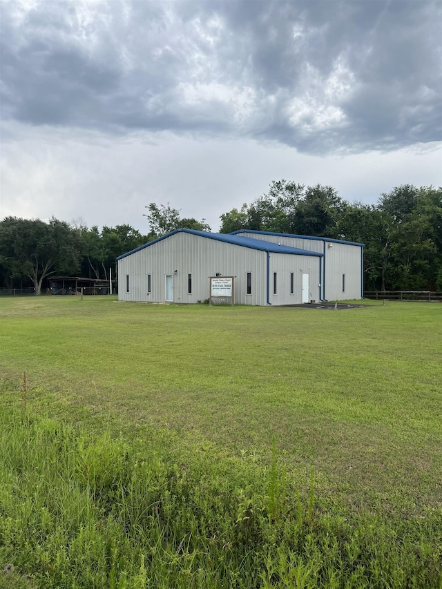 445 W Railroad Ave, China, TX 77613 - photo 1