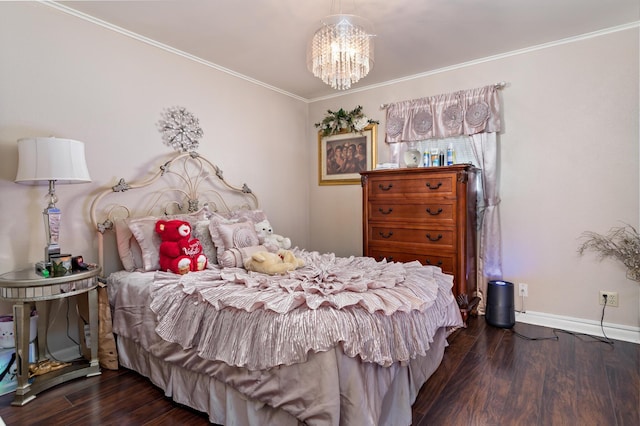 bedroom featuring crown molding, dark hardwood / wood-style flooring, and a notable chandelier