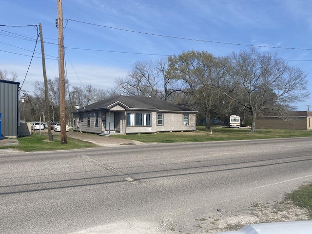 3600 Main Ave, Groves, TX 77619 - view of front of home