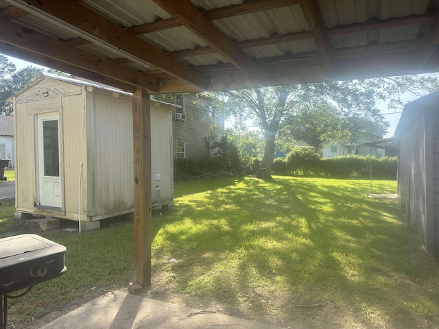 5041 9th St, Port Arthur, TX 77642 - view of green lawn