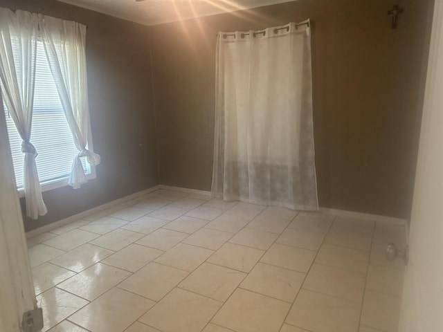 5041 9th St, Port Arthur, TX 77642 - unfurnished room with baseboards