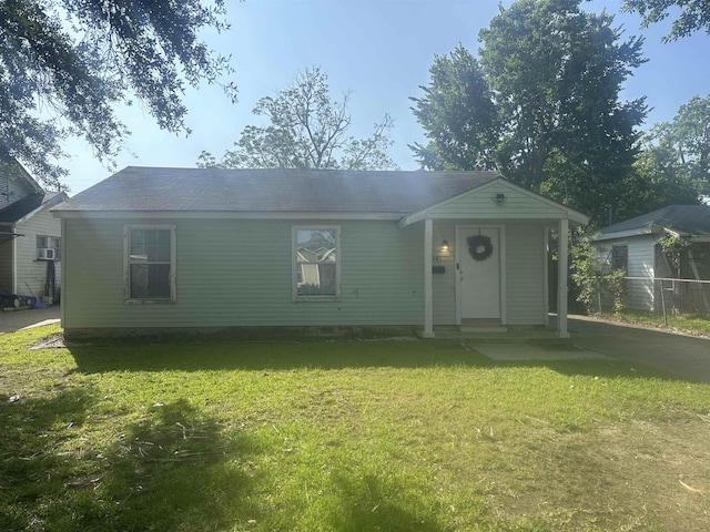 5041 9th St, Port Arthur, TX 77642 - view of front of house