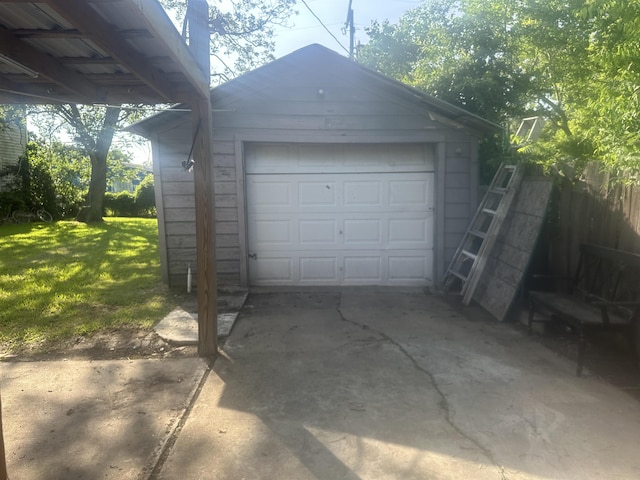 5041 9th St, Port Arthur, TX 77642 - detached garage featuring concrete driveway