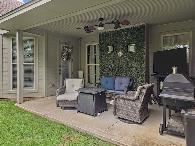 view of patio / terrace featuring outdoor lounge area and a ceiling fan