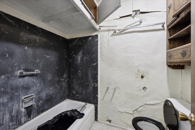 full bathroom featuring toilet