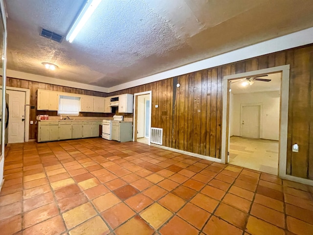 220 Wilson St, Vidor, TX 77662 - photo 8