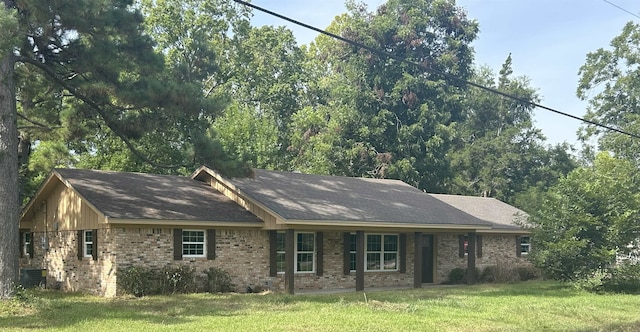 235 W Barfield St, Sour Lake, TX 77659 - photo 1