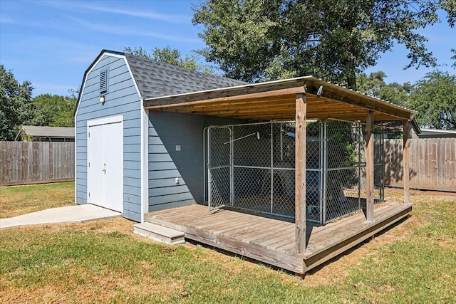 view of outbuilding