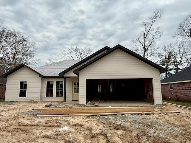 view of front of home with an attached garage