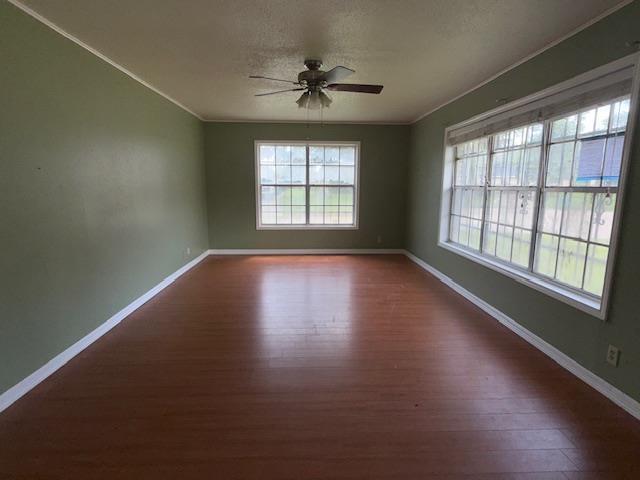 1939 Greenbriar Ave, Orange, TX 77632 - photo 3