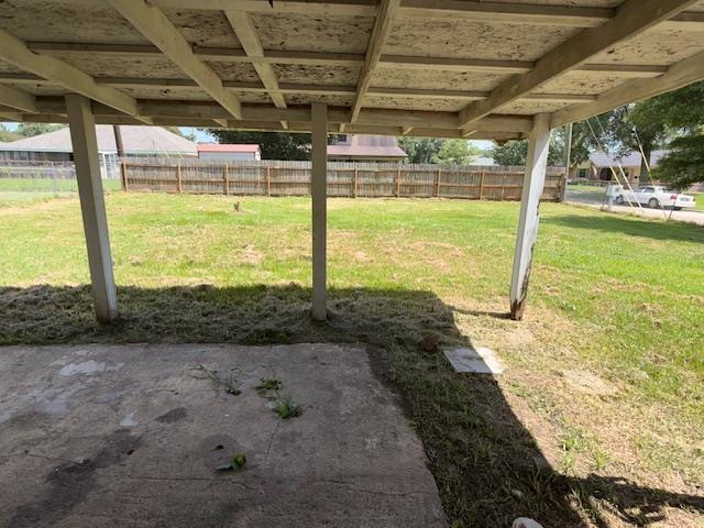 1939 Greenbriar Ave, Orange, TX 77632 - photo 11