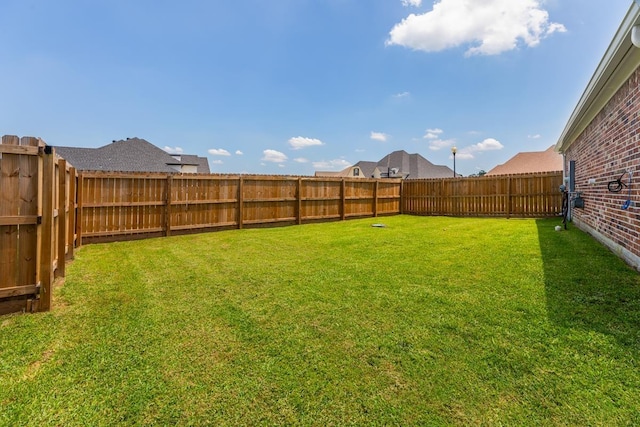 4813 Augusta Dr, Groves, TX 77619 - view of fenced backyard