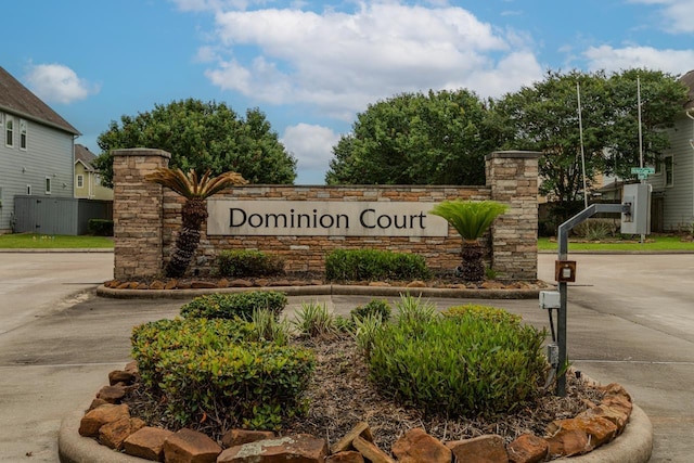 2635 Quiet Corral Ln, Port Arthur, TX 77640 - view of community sign