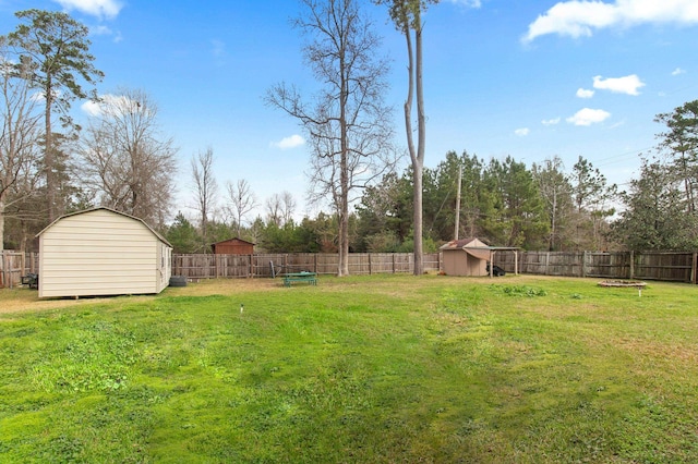 304 Whipoorwill Dr, Silsbee, TX 77656 - view of yard with view of scattered trees