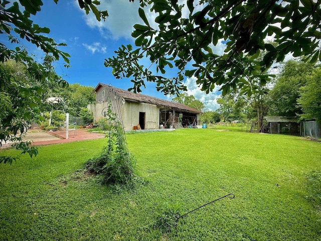 2940 36th St, Port Arthur, TX 77642 - view of yard