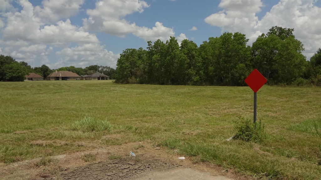 000 Moore Dr, Beaumont, TX 77707