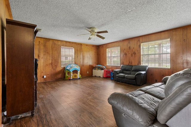 6840 Hansen St, Groves, TX 77619 - photo 17