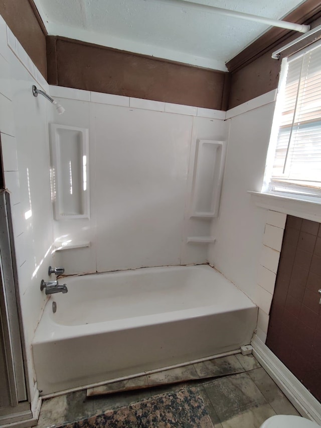 bathroom featuring shower / bathing tub combination