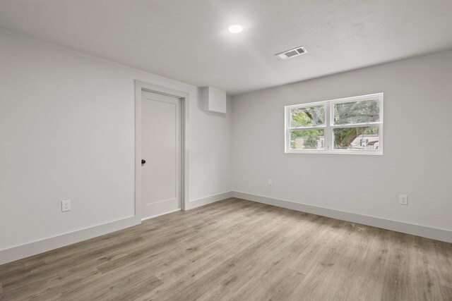 3266 Brent Dr, Orange, TX 77632 - unfurnished room with light wood-type flooring and baseboards