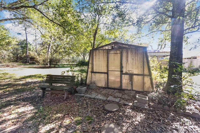 view of outbuilding