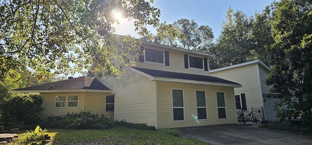 view of front of house