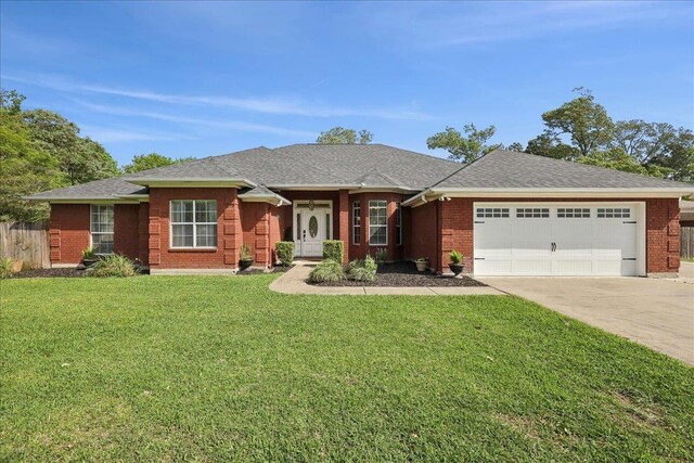 1302 Dawnwood Dr, Orange, TX 77632
