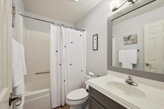 1302 Dawnwood Dr, Orange, TX 77632