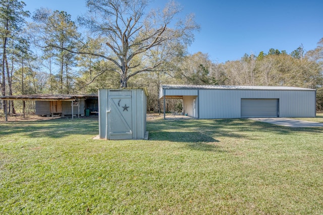 view of outdoor structure with a lawn