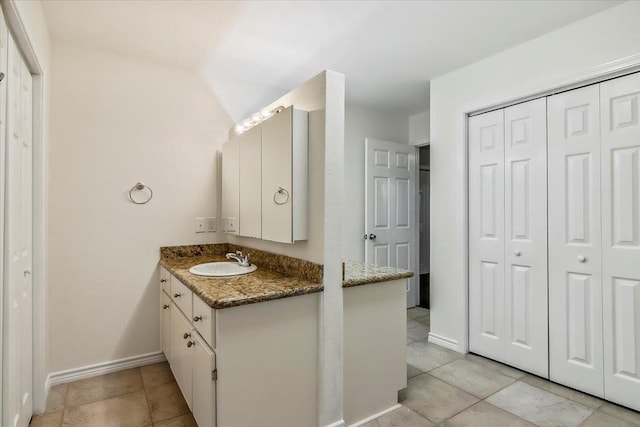 bathroom featuring vanity