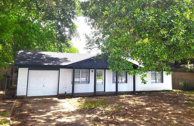 525 Eldridge Dr, Beaumont, TX 77707 - photo 1